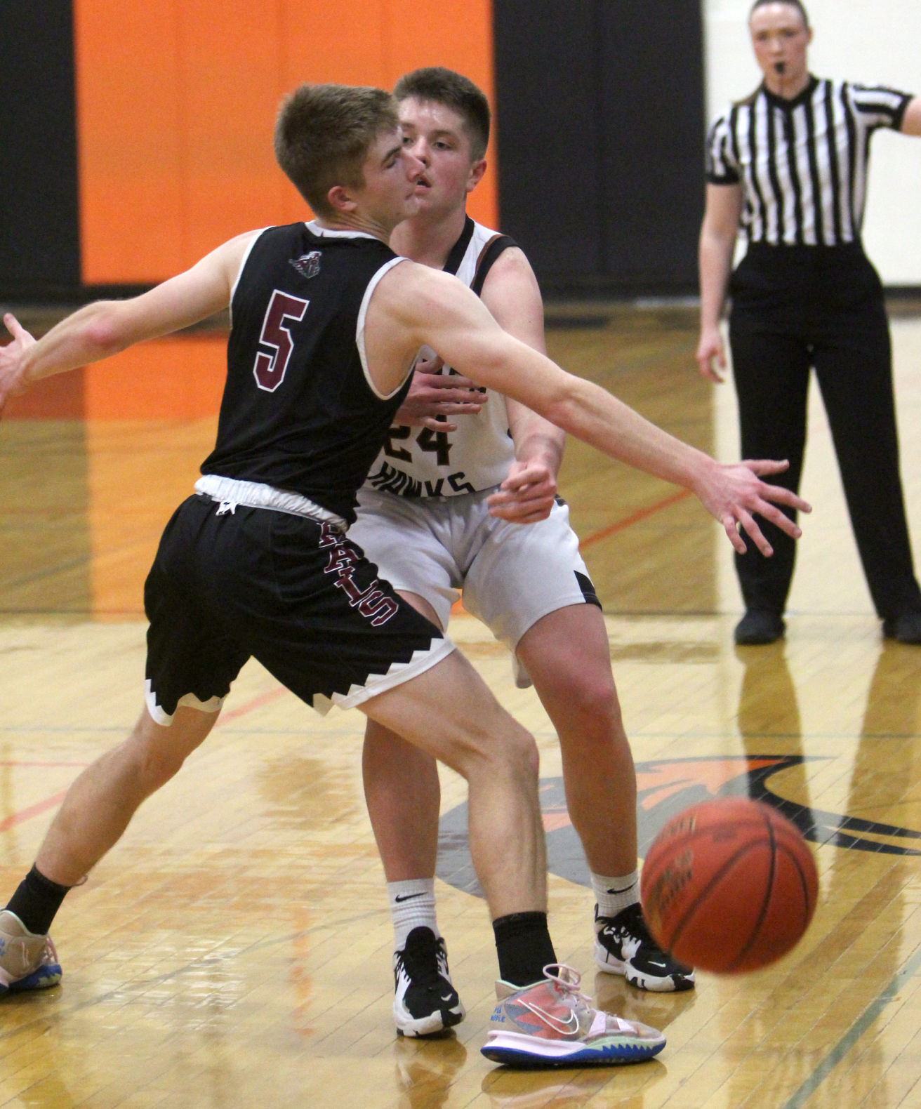 Spooner at Bloomer boys basketball 1-31-22